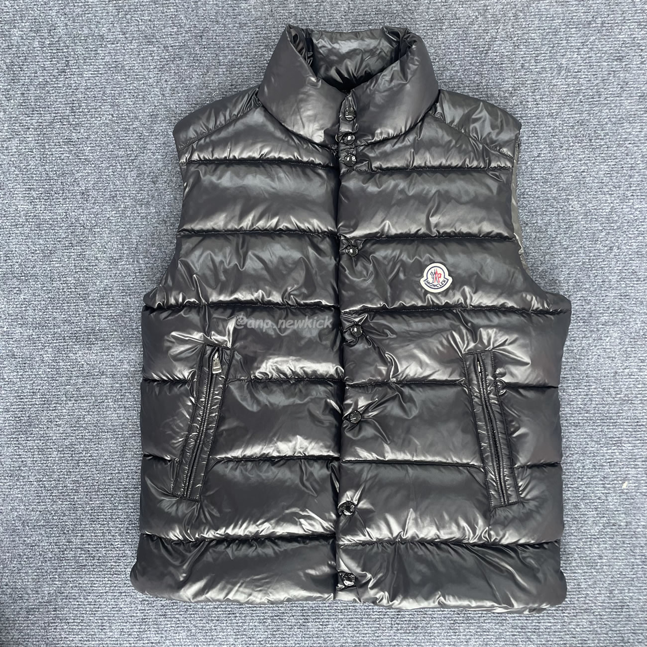 Moncler Tibb Down Gilet Black (7) - newkick.vip